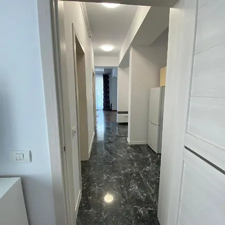 Appartamento Land 4 *
